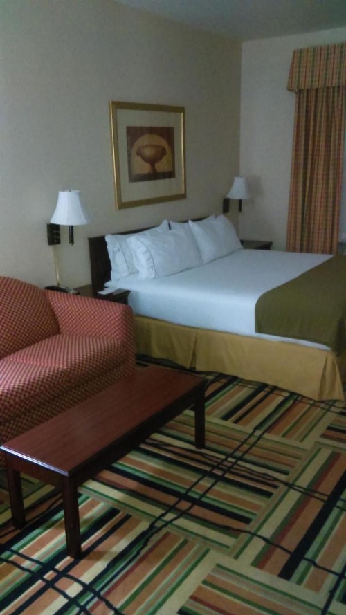 Country Inn & Suites by Radisson Fort Worth West l-30 NAS JRB - image 10