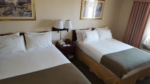 Country Inn & Suites by Radisson Fort Worth West l-30 NAS JRB - image 13