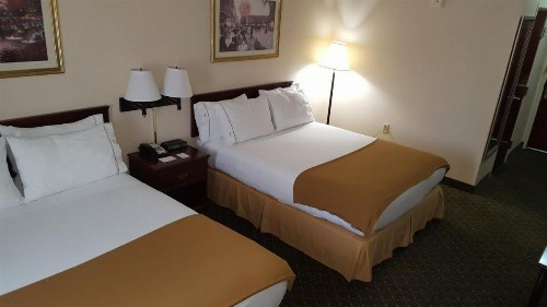 Country Inn & Suites by Radisson Fort Worth West l-30 NAS JRB - image 31