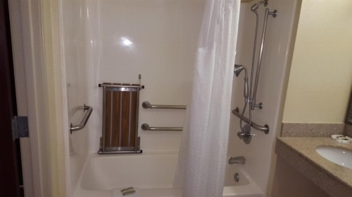 Country Inn & Suites by Radisson Fort Worth West l-30 NAS JRB - image 6