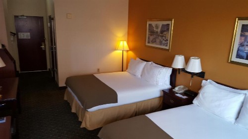 Country Inn & Suites by Radisson Fort Worth West l-30 NAS JRB - image 9