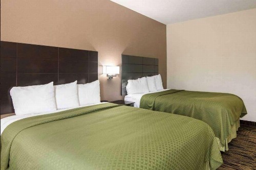 Days Inn by Wyndham Fort Worth North / Fossil Creek - image 10
