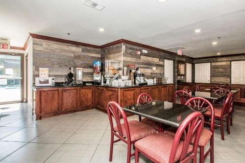 Americas Best Value Inn Fort Worth - image 25