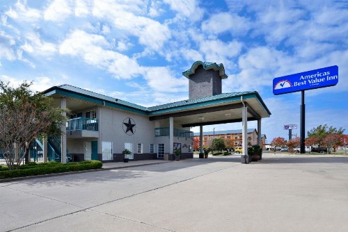 Americas Best Value Inn Fort Worth - image 35