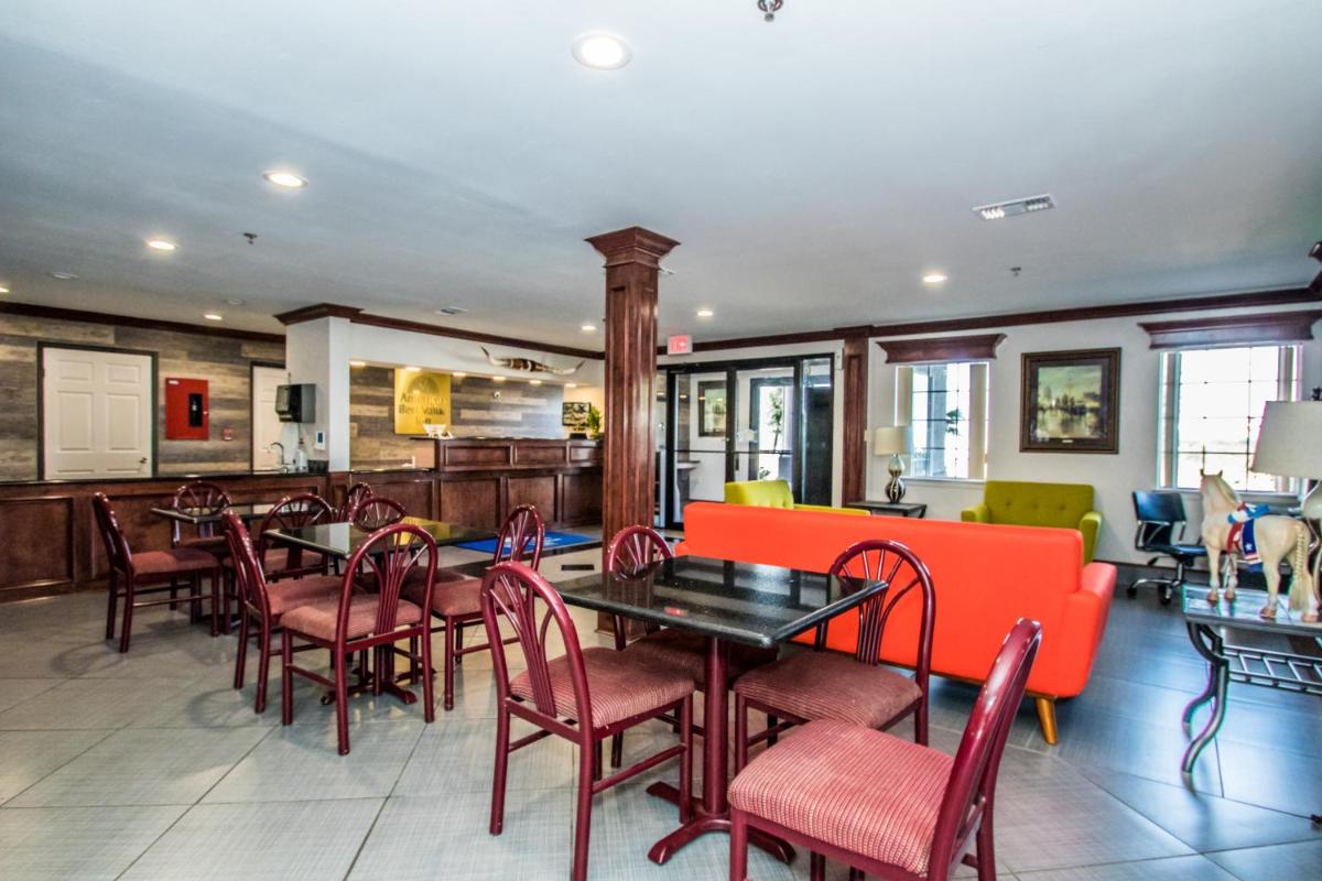 Americas Best Value Inn Fort Worth - image 5