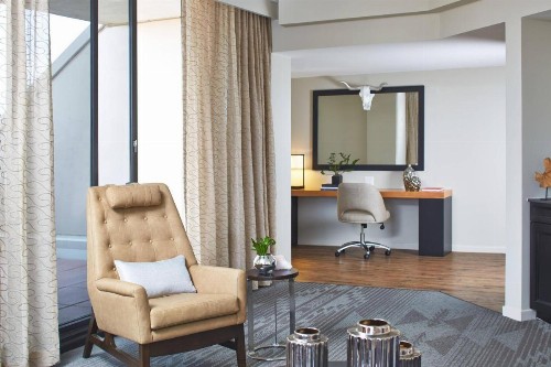 The Worthington Renaissance Fort Worth Hotel - image 42