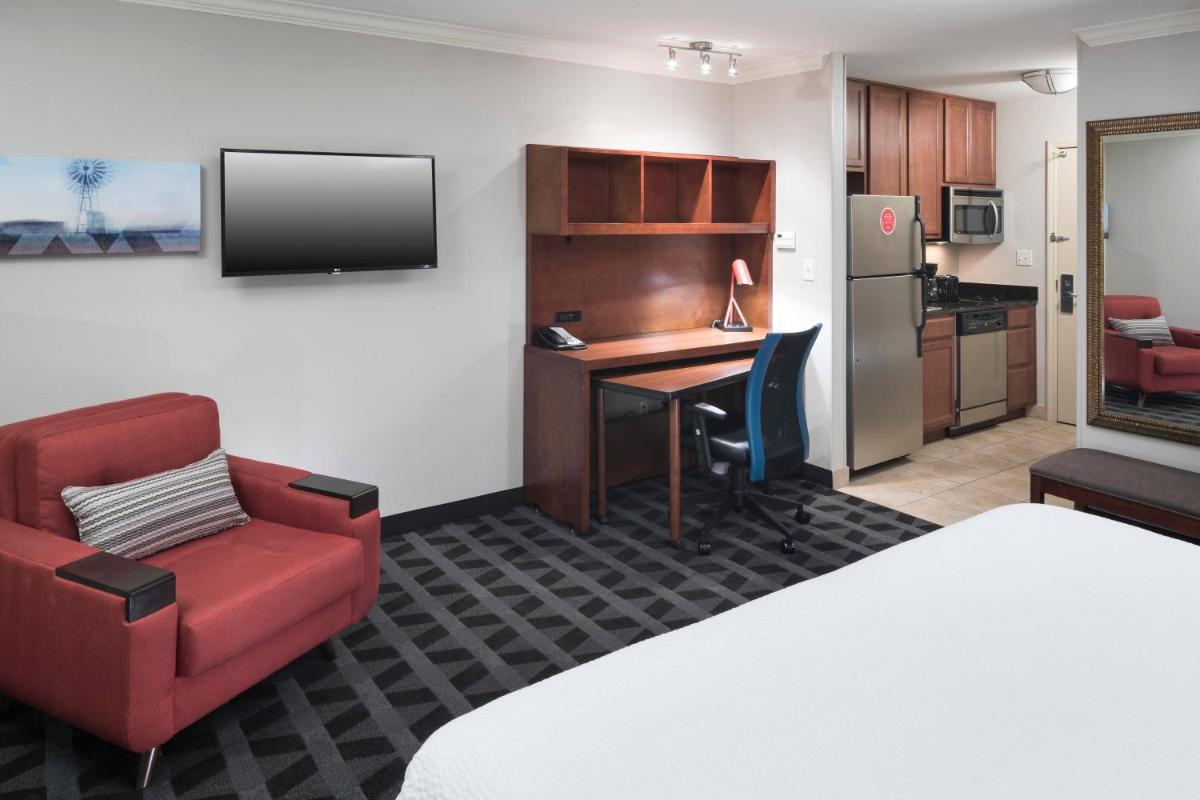 TownePlace Suites Fort Worth Downtown - image 6