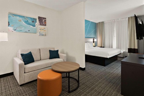 Comfort Suites North Fossil Creek - image 23