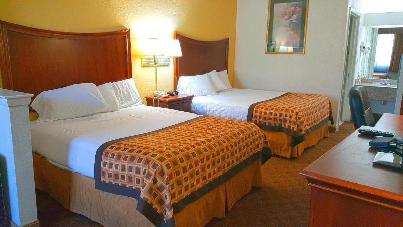 Americas Best Value Inn & Suites Fort Worth South - image 6