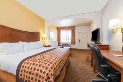 Americas Best Value Inn & Suites Fort Worth South - image 10