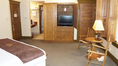 Stockyards Hotel - image 24