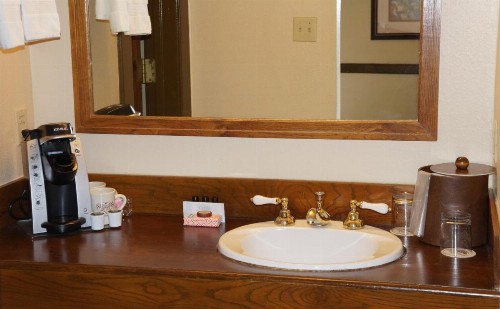 Stockyards Hotel - image 39