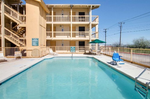Studio 6-Fort Worth TX - West Medical Center - image 17