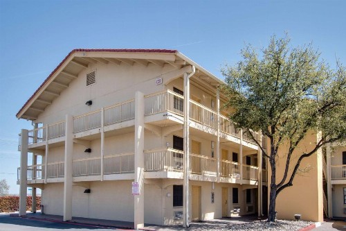 Studio 6-Fort Worth TX - West Medical Center - image 24