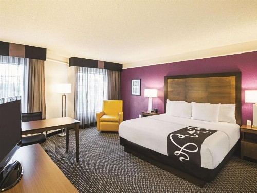 La Quinta by Wyndham Fort Worth North - image 11