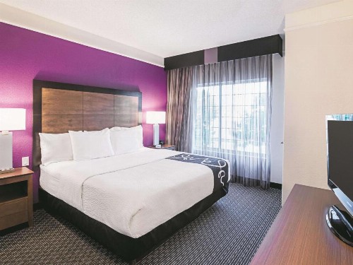 La Quinta by Wyndham Fort Worth North - image 14