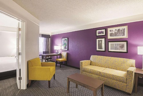 La Quinta by Wyndham Fort Worth North - image 17