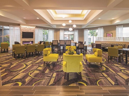 La Quinta by Wyndham Fort Worth City View - image 16