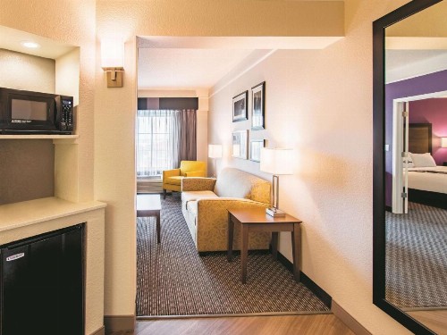 La Quinta by Wyndham Fort Worth City View - image 22