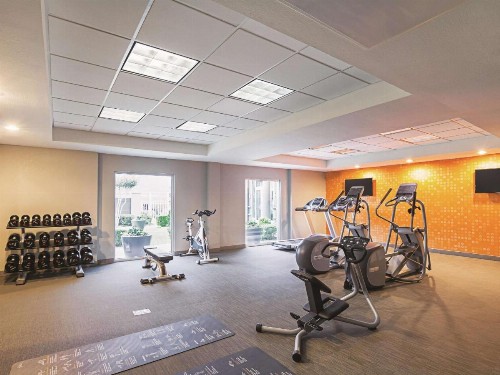 La Quinta by Wyndham Fort Worth City View - image 3
