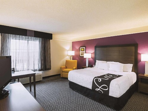La Quinta by Wyndham Fort Worth City View - image 34
