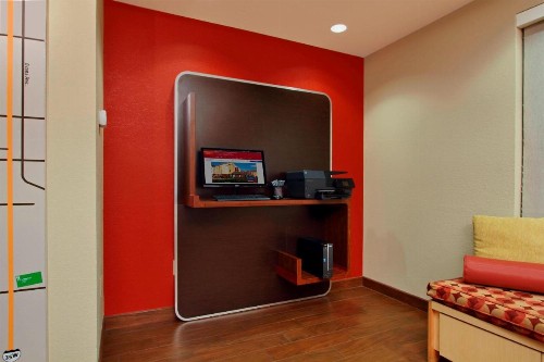 TownePlace Suites Fort Worth Southwest TCU Area - image 14