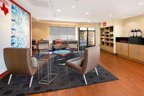 TownePlace Suites Fort Worth Southwest TCU Area - image 4