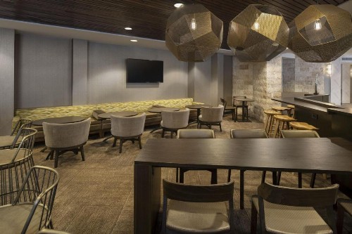 SpringHill Suites Fort Worth University - image 37