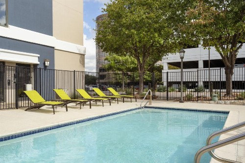 SpringHill Suites Fort Worth University - image 38