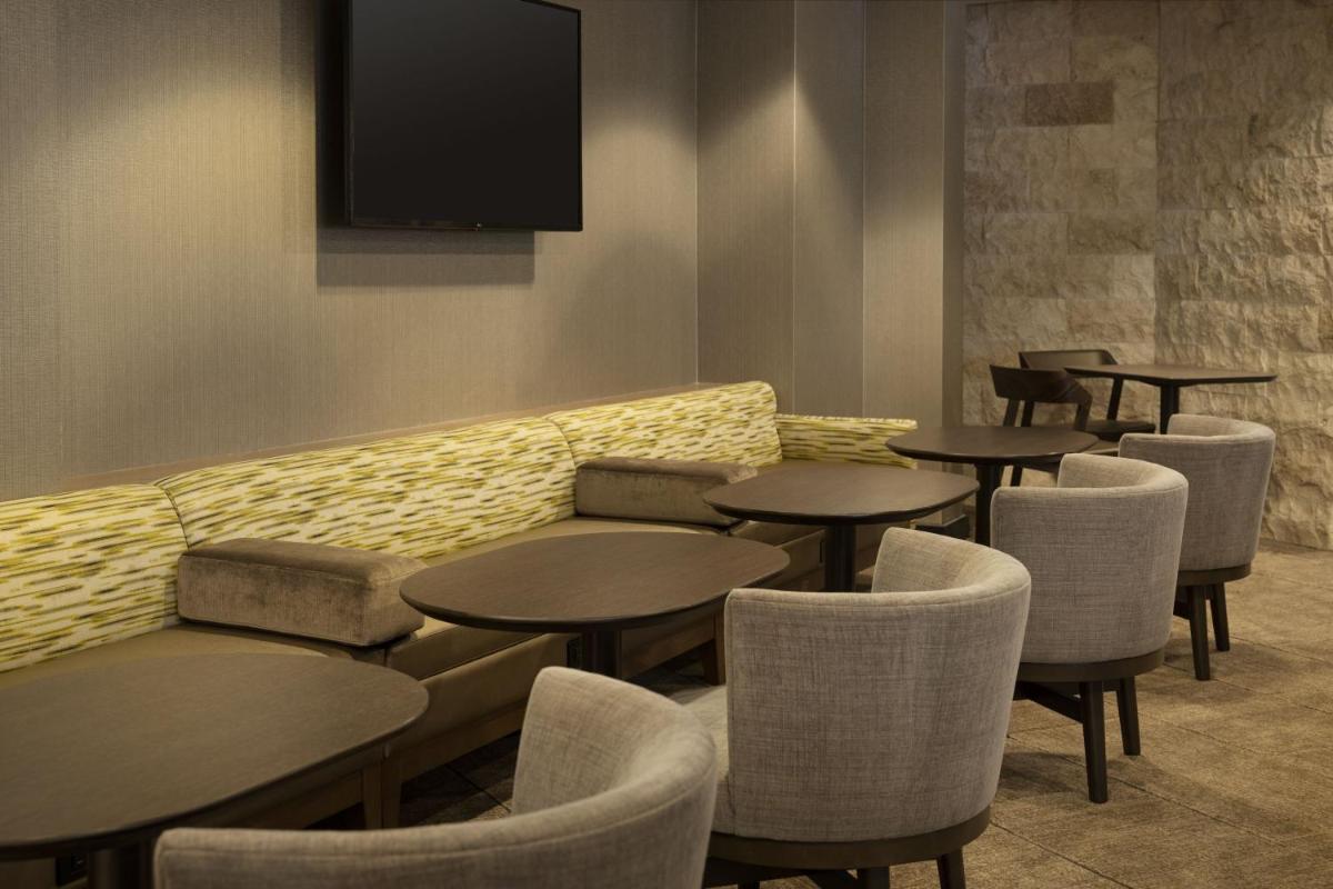 SpringHill Suites Fort Worth University - image 7