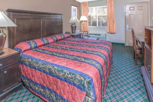 Knights Inn Fort Worth TX - image 7
