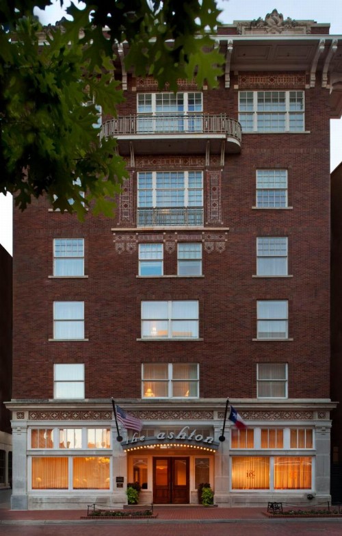 The Ashton Hotel - image 23