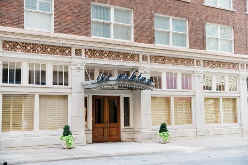 The Ashton Hotel - image 5