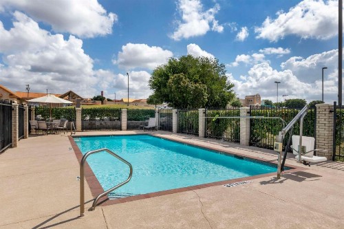 Best Western Plus Lake Worth - image 18