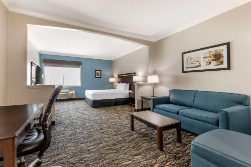 Best Western Plus Lake Worth - image 36