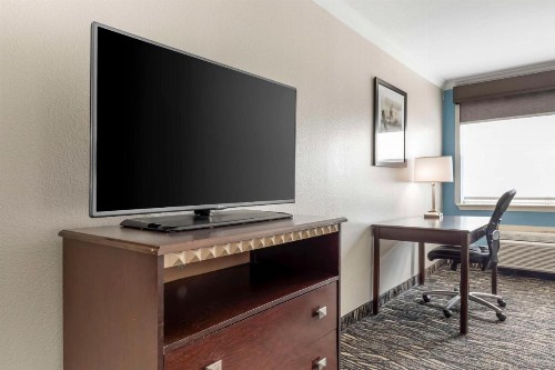 Best Western Plus Lake Worth - image 37
