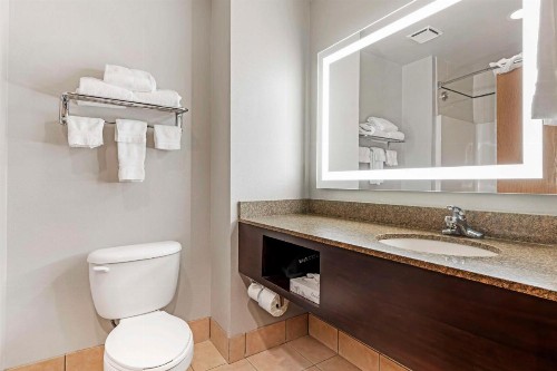 Best Western Plus Lake Worth - image 8