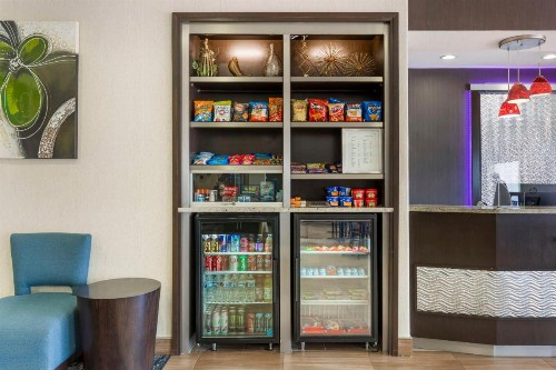 Best Western Plus Lake Worth - image 9