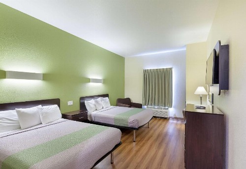 Motel 6-Fort Worth TX - image 12