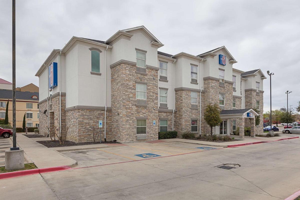 Motel 6-Fort Worth TX - image 3