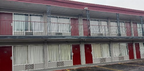 Days Inn by Wyndham Fort Worth West - image 3