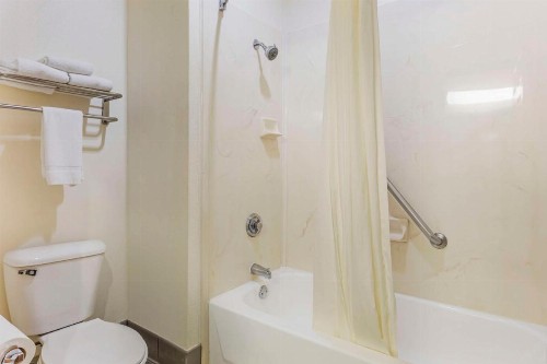Best Western Fort Worth Inn and Suites - image 21