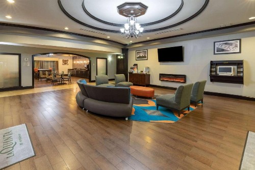 La Quinta by Wyndham Fort Worth - Lake Worth - image 13