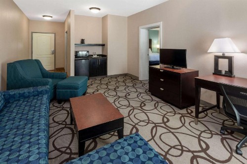 La Quinta by Wyndham Fort Worth - Lake Worth - image 34