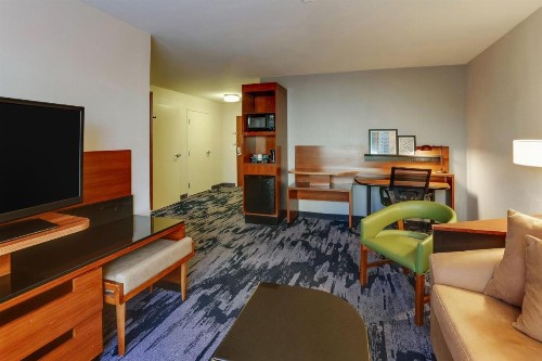 Fairfield Inn & Suites by Marriott Fort Worth I-30 West Near NAS JRB - image 13