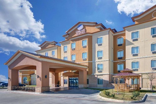 Comfort Suites Lake Worth - image 10