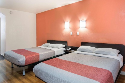 Motel 6-Fort Worth TX - Seminary - image 20