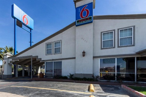 Motel 6-Fort Worth TX - Seminary - image 25