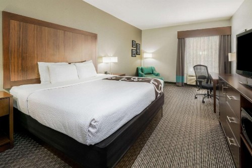 La Quinta by Wyndham Fort Worth Eastchase - image 11