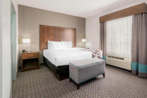 La Quinta by Wyndham Fort Worth Eastchase - image 2